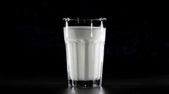 Winter Immunity Tips: सर्दियों के मौसम से पहले करें बीमार‍ियों से बचने की तैयारी, मौसम बदलते ही अपनाएं ये जरूरी उपाय