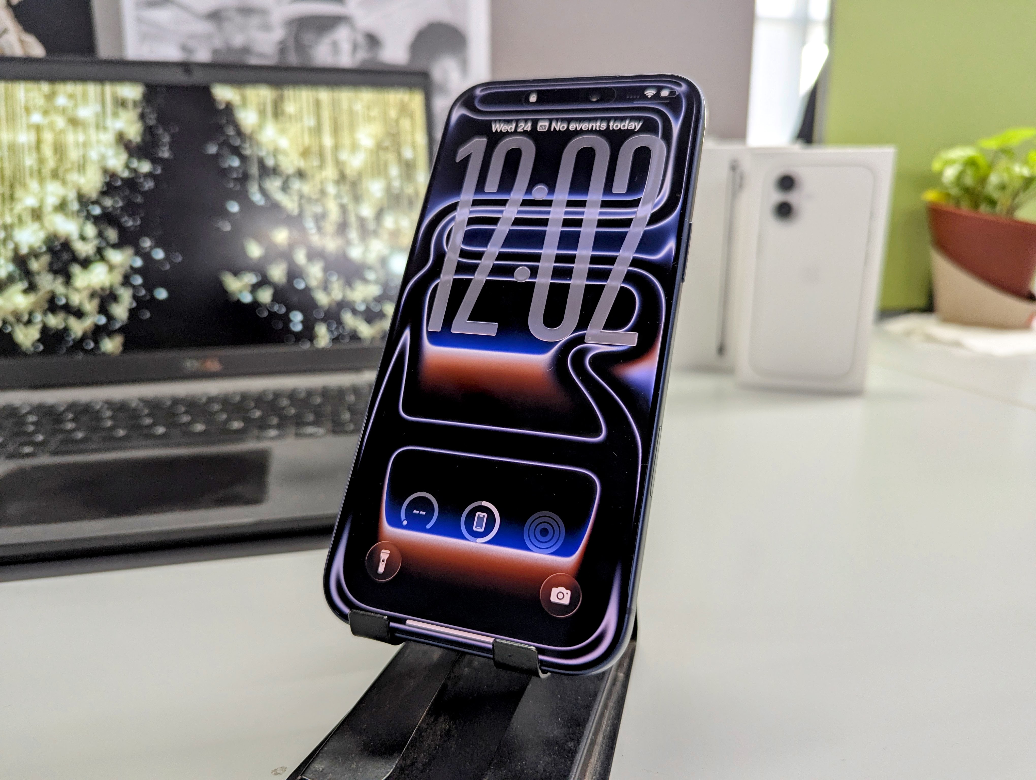 iPhone 17 Pro Max In For Review: First Impressions Of Apple's Biggest, Brightest Flagship