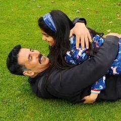 अक्षय कुमार की बेटी की 10 तस्वीरें, मां ट्विंकल खन्ना से नहीं मिलती शक्ल पापा की है कार्बन कॉपी