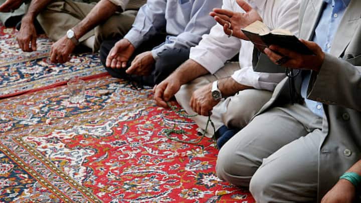 There are about 150 million Muslims living in Bangladesh, which is 91% of the total population of the country. Here Islam has a deep cultural and traditional significance.