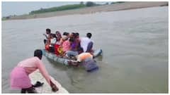 కుమ్రం భీం ఆసిఫాబాద్ జిల్లా గుండి గ్రామస్తుల పాట్లు- థర్మకోల్ తెప్పలపై ప్రమాదకర ప్రయాణం 