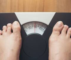 Symptoms of Insulin Resistance: इसुलिन रेजिस्टेंस के शुरुआती संकेत, समय रहते पहचानें और मधुमेह से बचें