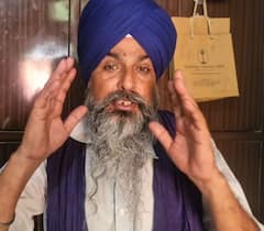 ਪਰਾਲੀ ਸਾੜਨ ਖਿਲਾਫ ਸਰਕਾਰ ਦੀ ਸਖਤੀ ਤੋਂ ਕਿਸਾਨ ਭੜਕੇ, ਸਰਵਣ ਸਿੰਘ ਪੰਧੇਰ ਨੇ ਸੱਦ ਲਈ ਐਮਰਜੈਂਸੀ ਮੀਟਿੰਗ