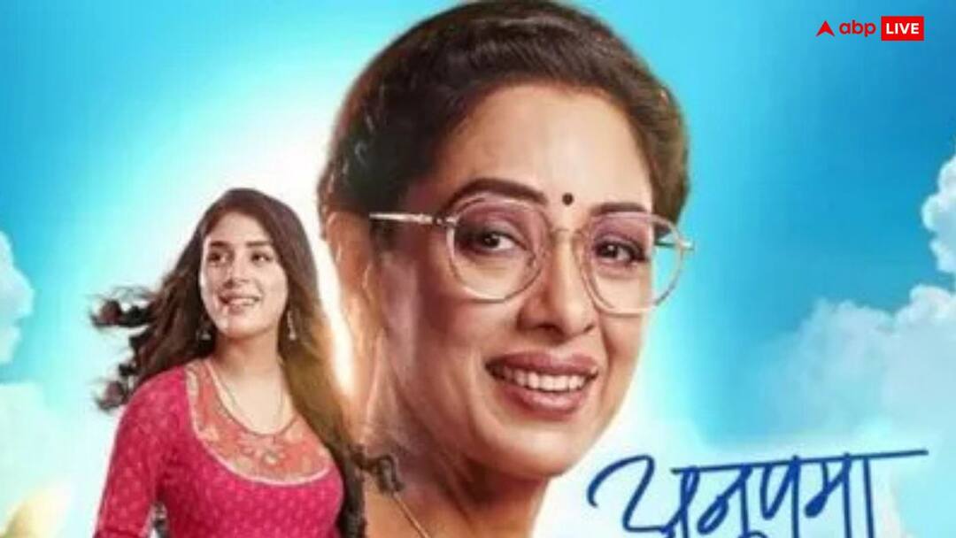 'अनुपमा' की बेटी की 10 तस्वीरें, ग्लैमर के मामले में करीना कपूर से लेकर जाह्नवी कपूर तक को देती हैं मात