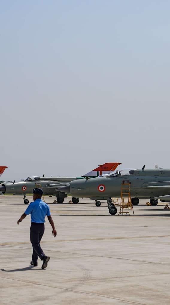 भारत कब आया था पहला मिग-21?