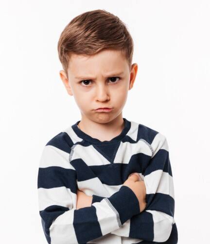 ਇਸ ਵਜ੍ਹਾ ਕਰਕੇ ਬੱਚਿਆਂ ਦੇ ਬਚਪਨ 'ਚ ਹੋਣ ਲੱਗੇ ਵਾਲ ਚਿੱਟੇ, ਮਾਪੇ ਦੇਣ ਧਿਆਨ!