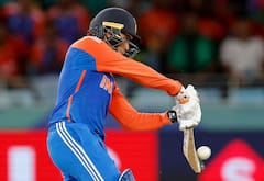 Abhishek Sharma : अभिषेक भाई के आगे कोई बोल सकता है क्या... कोणालाच जमलं नाही ते करून दाखवलं! विराट-रिझवान सर्वांना टाकले मागे