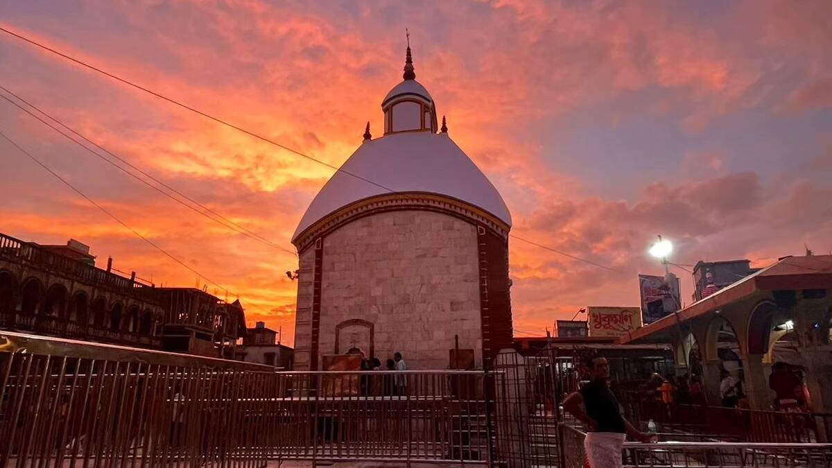 (Image Source: Facebook/Tarapith - তারাপীঠ)