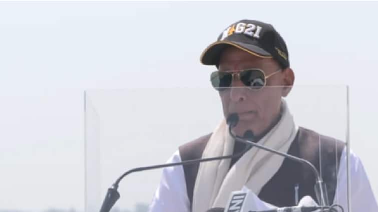 ‘MiG-21 Not Just Aircraft, But Proof Of Deep India-Russia Ties’: Rajnath Singh At Jet’s Farewel ‘MiG-21 Not Just Aircraft, But Proof Of Deep India-Russia Ties’: Rajnath Singh At Jet’s Farewel