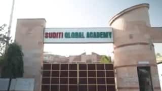 स्कूल एमडीनं केबीनमध्ये बोलावून आज मला खूश करावं लागेल म्हणत गुप्तांगाला स्पर्श करत छाती दाबली; पीएकडूनही तोच प्रकार घडल्याने शिक्षिका नैराश्यात