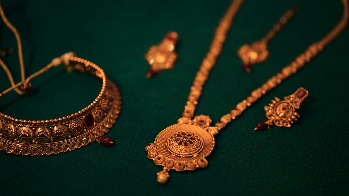 Caring For Brass Jewellery: Tips To Keep Your Pieces Timeless