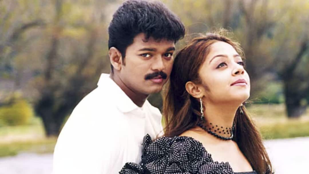 சம்பவம் செய்த தளபதி ரசிகர்கள்...விஜயின் குஷி ரீரிலீஸ் முதல் நாள் வசூல்