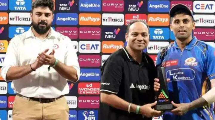 मैन ऑफ द मैच का कैश प्राइज सीधे तौर पर स्पॉन्सर्स या इंटरनेशनल क्रिकेट काउंसिल ICC से जुड़ा होता है. चूंकि ICC की अधिकांश फाइनेंशियल डीलिंग्स डॉलर बेस्ड होती हैं, इसलिए प्राइज मनी भी उसी करंसी में तय की जाती है.