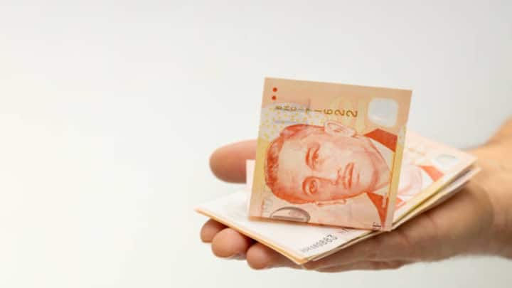 Law Minister K Shaanmugam said that the income of people of Indian origin has increased by 40 percent in the last 10 years. Which used to be 6,000 Singapuri dollars earlier. Now it has increased to $ 8,500.