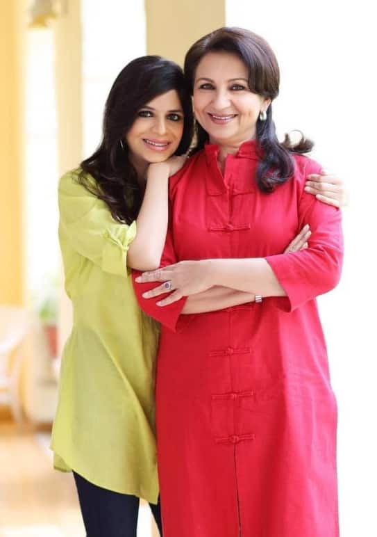 Another specialty of Saba Ali Khan is that she also proudly cherish the heritage and memories of her mother Sharmila Tagore and father Mansoor Ali Khan Pataudi. She often remembers the special moments spent with her parents and shares them on social media.