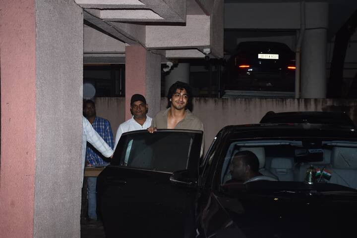 इसके साथ ही सभी को सैयारा के कृष कपूर की अगली बड़ी फिल्म का इंतजार है. डेब्यू फिल्म के सक्सेस के बाद उनकी अगली फिल्म क्या होगी ये अभी तक राज ही है. उम्मीद है कि एक्टर इस राज से जल्द ही पर्दा उठाते हुए अपने फैंस को सरप्राइज देंगे.