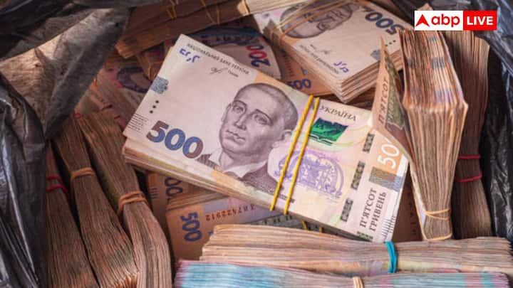 If you compare Indian rupees, then Rivnia is weak. The price of 1 rivnia is equal to ₹ 2.14518 in Indian rupees.