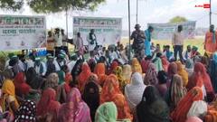 यूपी: PM मोदी के गोद लिए गए गांव में किसानों का विरोध, नगर निगम पर जमीन कब्जाने का आरोप