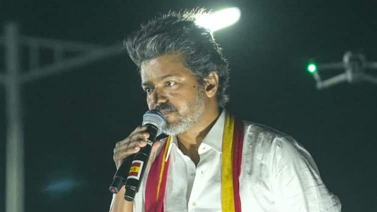 <div>'Heart Shattered': Vijay Breaks Silence On TVK Rally Stampede Tragedy That Killed 33 In Karur</div>