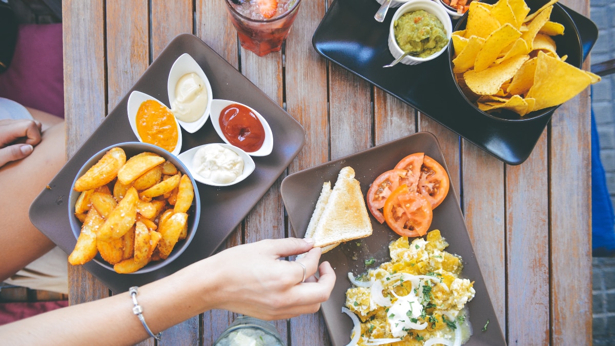 From Soda To Snacks: Everyday Food Items That Can Trigger Inflammation And Harm Your Health
