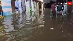 हैदराबाद में उफान पर मूसी नदी, हिमायत सागर के गेट खुलने से चादरघाट इलाकों में बाढ़ का कहर