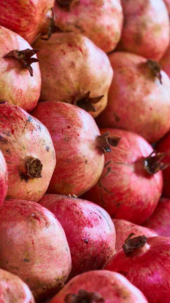 रोज डाळिंब खाण्याचे काय फायदे आहेत?