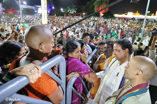 అన్నప్రసాదాలు, లడ్డూ ప్రసాదాలు చాలా రుచికరంగా ఉన్నాయని, టిటిడి అందిస్తున్న సేవలపై వివిధ ప్రాంతాల నుండి వచ్చిన భక్తులు సంతోషం వ్యక్తం చేశారు.