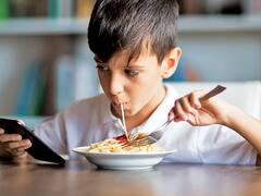 શું તમારું બાળક ડિજિટલ ચાઇલ્ડ લેબર છે? યુનિસેફે ચેતવણી કરી જાહેર, જે દરેક પેરેન્ટસે જાણવી જરૂરી