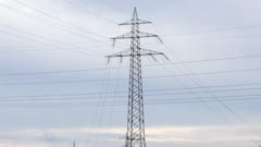 TN Power Shutdown: தமிழ்நாட்டில் நாளை(18.10.2025) மதுரை முதல் வேலூர் வரை பல மாவட்டங்களில் மின் தடை! உங்க ஊர் இருக்கா?