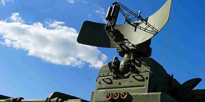 After this, America's Patriot missile defense system and Thaad (Terminal High Altitude Area Defense) also falls in the advanced defense system. The Patriot system has been providing security to the US Army and its associate countries for several decades. It can demolish even the enemy aircraft, cruise missile and ballistic missiles in minutes.