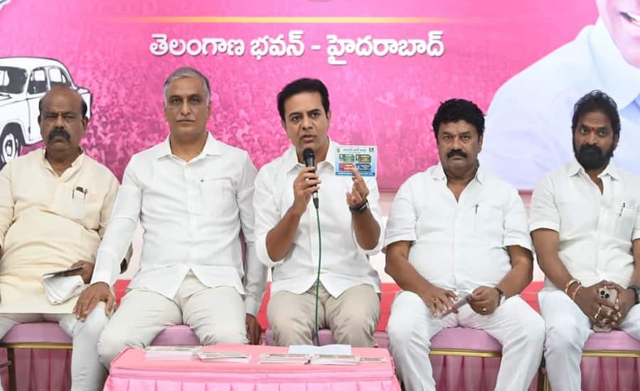 Congress Dues Card campaign: కాంగ్రెస్ బాకీ కార్డ్ ఉద్యమం చేపట్టిన బీఆర్ఎస్- ప్రజల చేతుల్లోకి పాశుపతాస్త్రాలు: కేటీఆర్