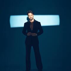 सिक्स-पैक ऐब्स ऐसे जैसे सीमेंट से बनाए गए हों! देखें टाइगर श्रॉफ के परफेक्ट फिजिक की तस्वीरें