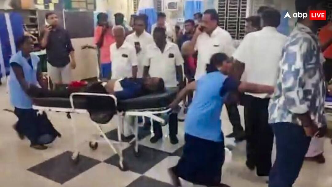 ‘जानबूझकर जुटाई गई भीड़’, TVK नेता विजय के रोड शो में मची भगदड़ पर DMK ने लगाया बड़ा आरोप tamil nadu stampede dmk leader accused tvk chief actor vijay for deliberate mobilisation of crowds in karur rally ‘जानबूझकर जुटाई गई भीड़’, TVK नेता विजय के रोड शो में मची भगदड़ पर DMK ने लगाया बड़ा आरोप