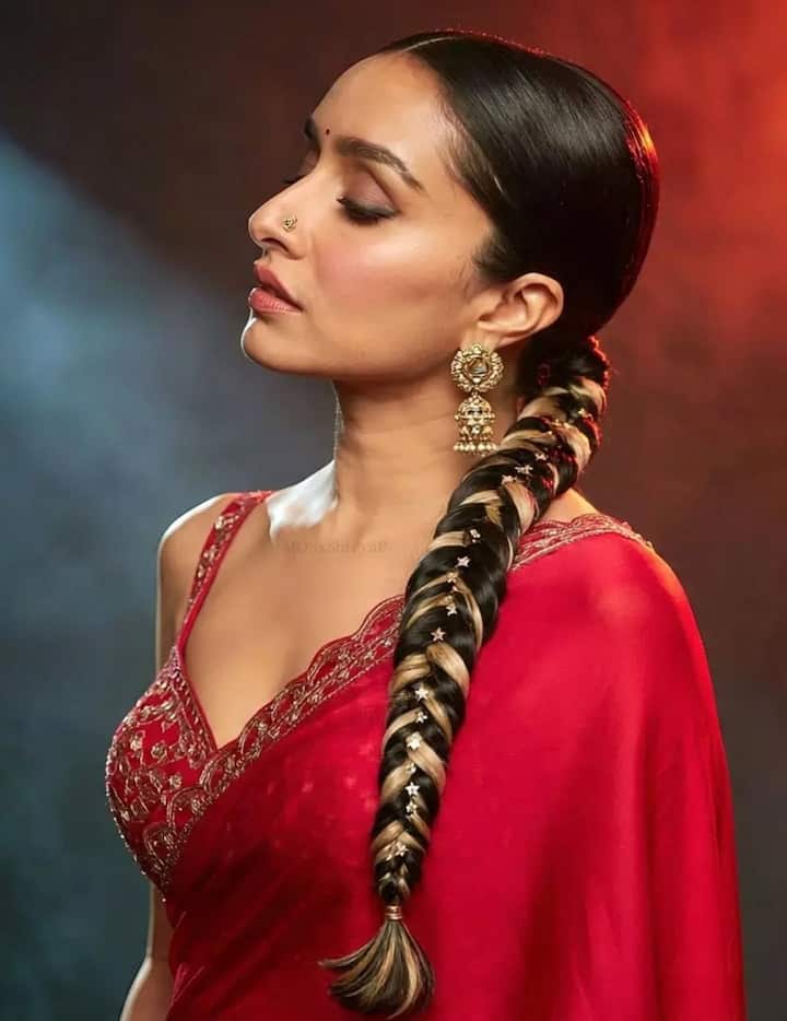 (टीप : वरील सर्व बाबी एबीपी माझा केवळ माहिती म्हणून वाचक-प्रेक्षकांपर्यंत पोहोचवत आहे. यातून एबीपी माझा कोणताही दावा करत नाही.)