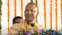 CM योगी बोले- 'हिन्दू पर्व आता है तो इन्हें गर्मी लगती है, हमें डेंटिंग पेंटिंग करनी पड़ती है'
