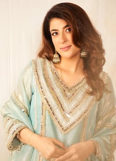 यूं ही ताहिरा कश्यप के दीवाने नहीं हो गए थे आयुष्मान खुराना, तस्वीरों में देखें 'थामा' एक्टर की बीवी की खूबसूरती