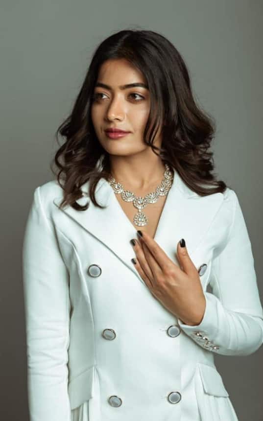 Rashmika is seen making headlines with her films as well as her looks.