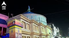 বন্ধ মহম্মদ আলি পার্কের মণ্ডপ, পাশে দাঁড়াল সন্তোষ মিত্র স্কোয়্যার, পঞ্চমীর রাতে তোলপাড়