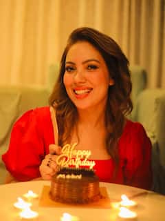 तारक मेहता की बबीता जी ने इस खास शख्स के साथ सेलिब्रेट किया बर्थडे, यूजर्स पूछने लगे-अब आपकी उम्र क्या है?