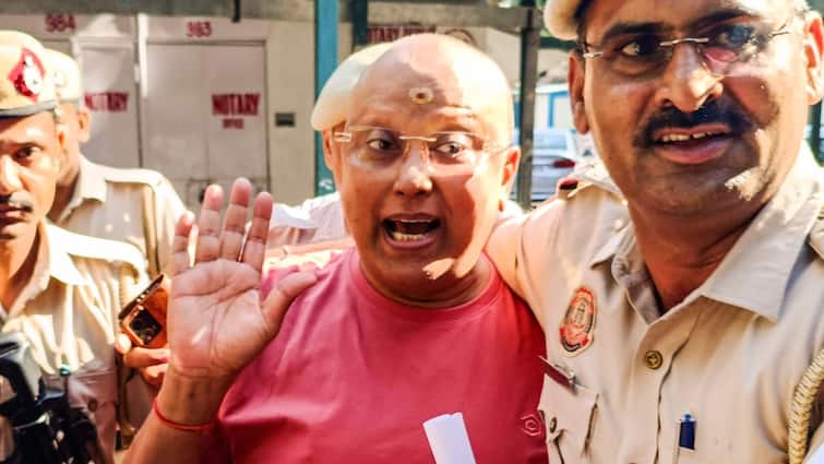 Self-Styled Godman Chaitanyananda Saraswati Sent To 5-Day Police Custody After Arrest
