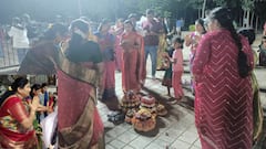 సద్దుల బతుకమ్మ శుభాకాంక్షలు , మీ బంధుమిత్రులకు ఈ పాటలతోస్పెషల్‌గా చెప్పేయండి!