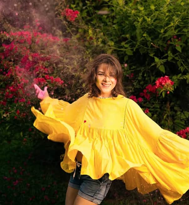 Udita worked with Imran in 'Kabhi' which flopped at the box office, but its song 'Jhalak Dikhhla Jaa' was a hit. After this, she appeared in films like 'Dil Diya Hai', 'Kiske Pyaar Karoon' and 'Mere Dost Picture Abhi Ba and Hai'.