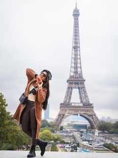 Sravanthi Chokarapu: ఈఫిల్ టవర్ ముందు యాంకర్ స్రవంతి... లేటెస్ట్ పారిస్ ట్రిప్ ఫోటోలు చూడండి