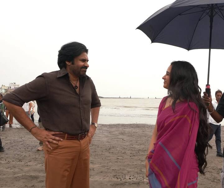 'సువ్వి సువ్వి...' పాట చిత్రీకరణలో పవన్ కళ్యాణ్, ప్రియాంక మోహన్. సెట్స్ లో ఇద్దరూ ముచ్చటించుకుంటున్న సమయంలో తీసిన ఫోటో ఇది. (Image Courtesy: priyankaamohanofficial / Instagram)
