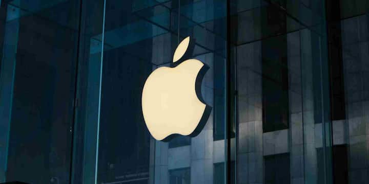 Apple ने अपने प्रोडक्ट्स की खूबसूरती, दमदार परफॉर्मेंस और खास यूजर एक्सपीरियंस के साथ इस लोगो को एक ब्रांड वैल्यू दे दी. नतीजा यह हुआ कि आज जब भी लोग कटे हुए सेब वाला लोगो देखते हैं, तो उन्हें भरोसा होता है कि यह प्रोडक्ट सबसे बेहतर होगा.
