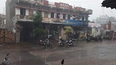 Ahmedabad Rain: અમદાવાદમાં વીજળીના કડાકા સાથે વરસાદ, ધોધમાર વરસાદથી અનેક જગ્યાએ ગરબા કેન્સલ થવાની શક્યતા!