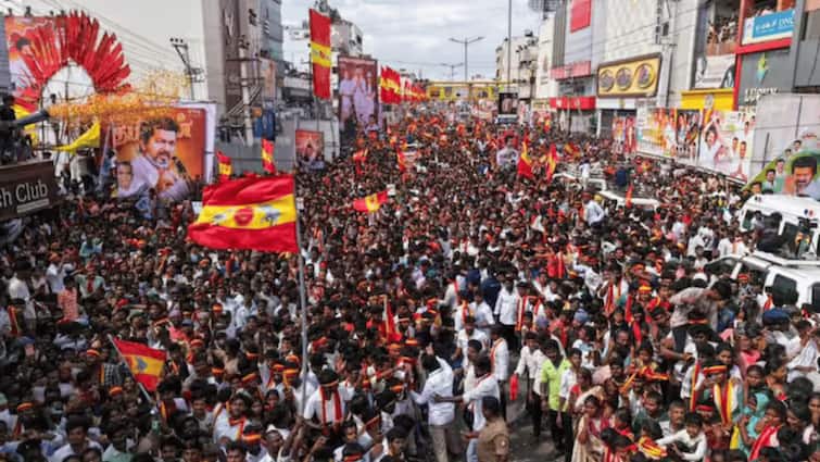 ‘My Heart Trembles’: Kamal Haasan, Rajinikanth React To Karur Stampede That Killed 38 ‘My Heart Trembles’: Kamal Haasan, Rajinikanth React To Karur Stampede That Killed 38