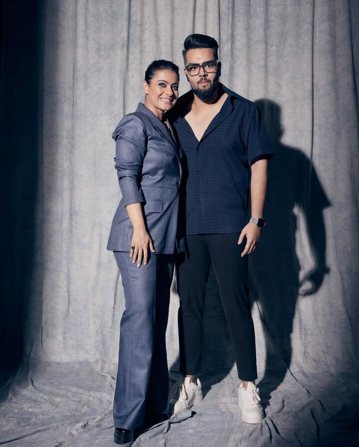 Danish is also very close with his maternal uncle Kajol. In this photo, the bonding of both is clearly visible.