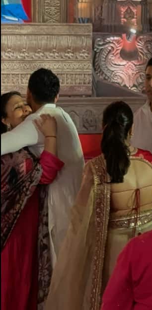 After this, Sherbani went and talked to Ayan and then hugged Ayan. Shabani's bonding with cousins is becoming viral.