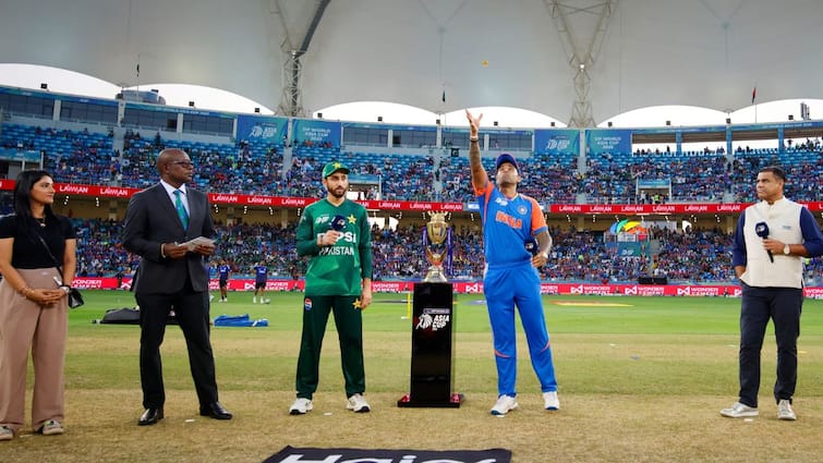 <div>'Operation Sindoor On The Games Field': PM Modi Hails India's Asia Cup Win</div>